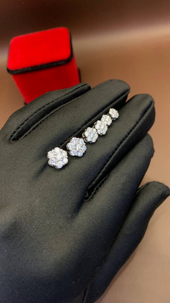 Sunflower π» Studs