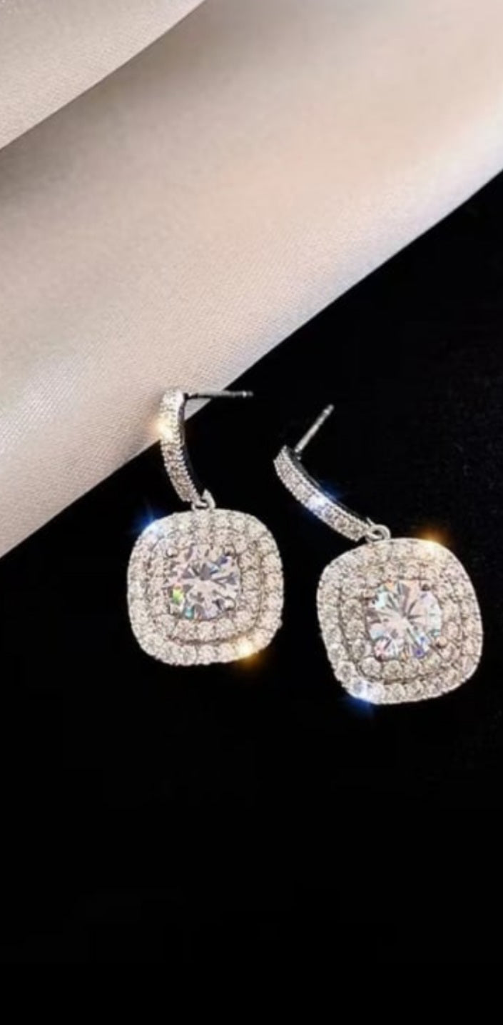 Cushion cut Earrings - Prize-Wear Jewelry