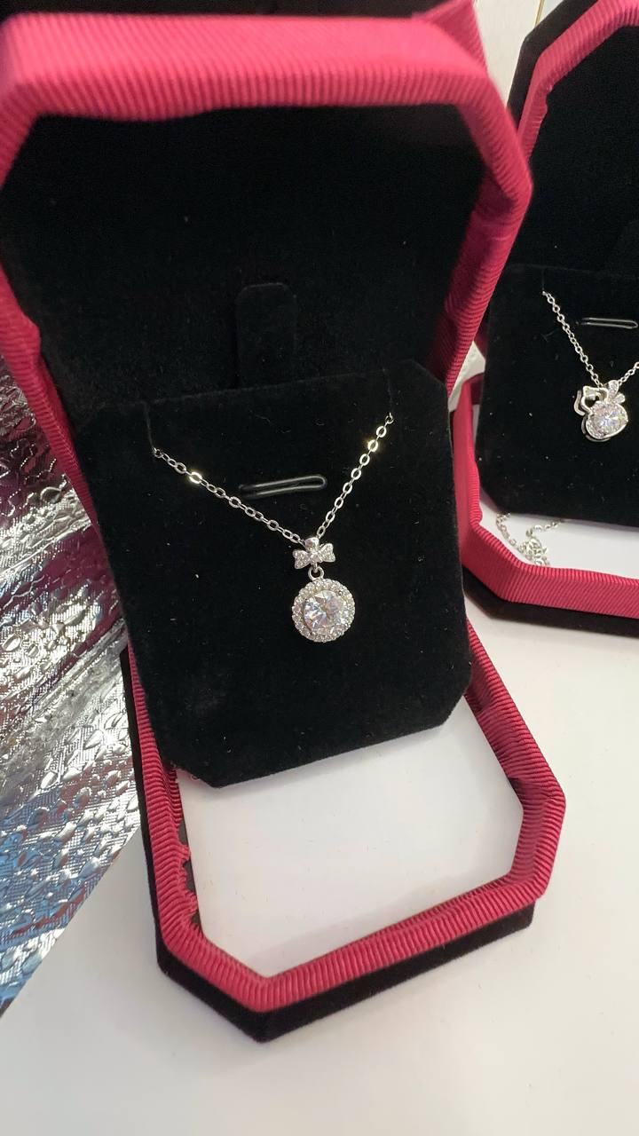 Chic Pendant Necklace