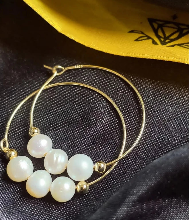 Ultra thin hoops with freshwater pearls - Prize-Wear Jewelry